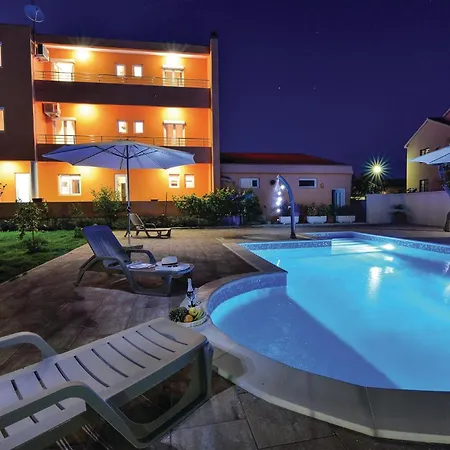 1 Bedroom In *